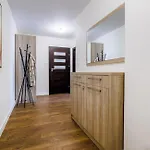 Apartament Downtown Sinatra Air-conditioned *