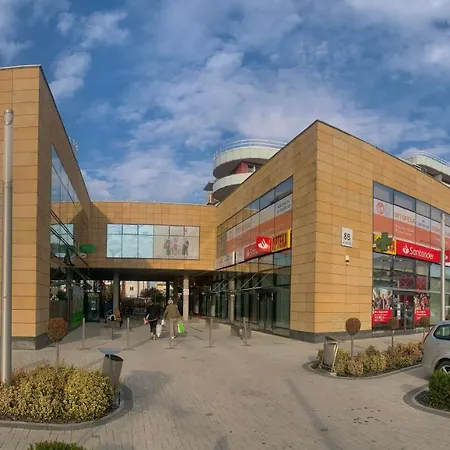 Downtown Sinatra Air-conditioned * Rzeszow